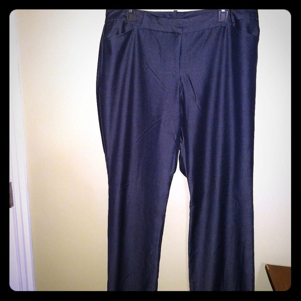 Causal pants